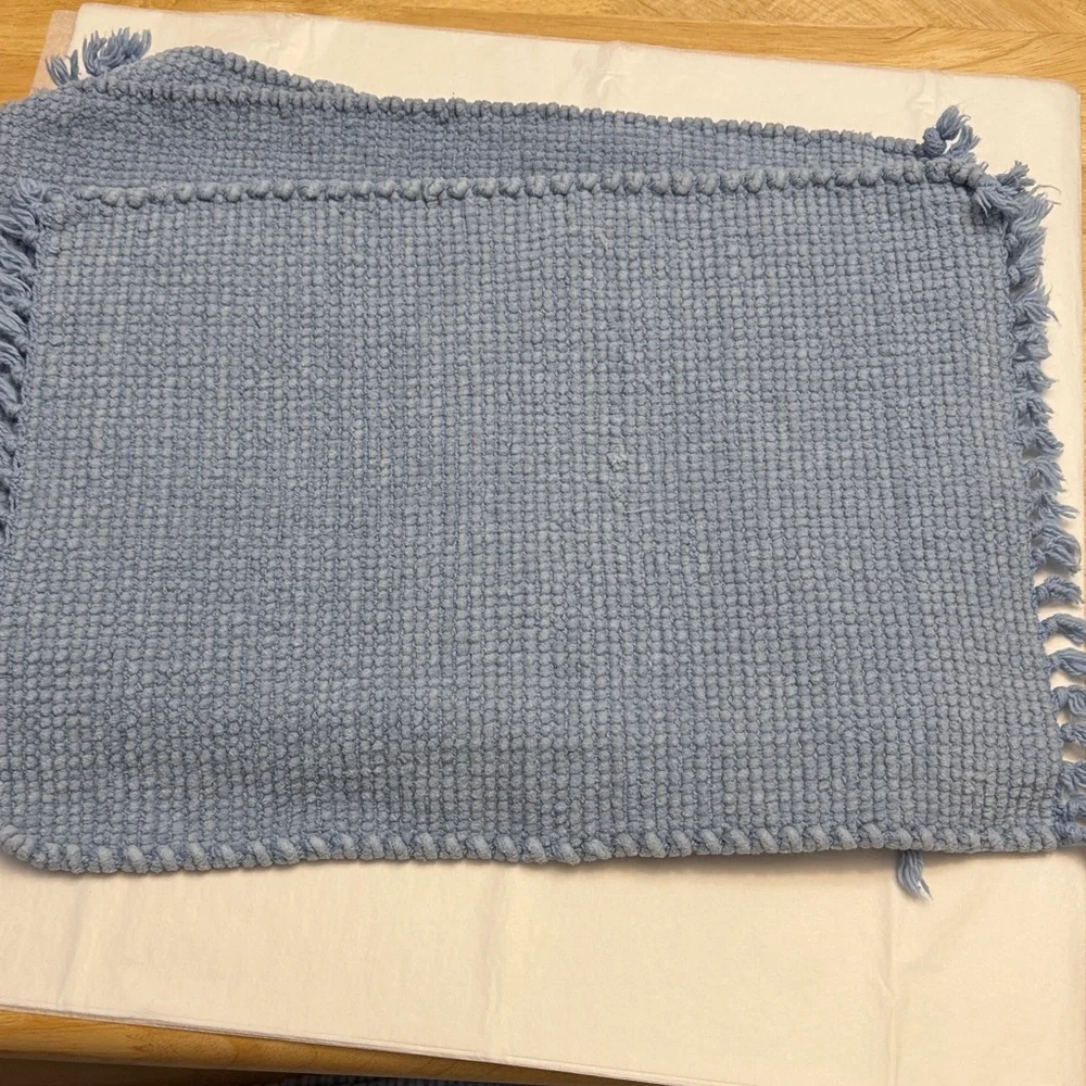 Set of 8 Blue Woven placemats , heavyweight reversible fabric, excellent